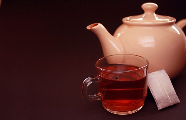 Sahurda demli çay içmek susatıyor Sahurda demli çay içmek susatıyor