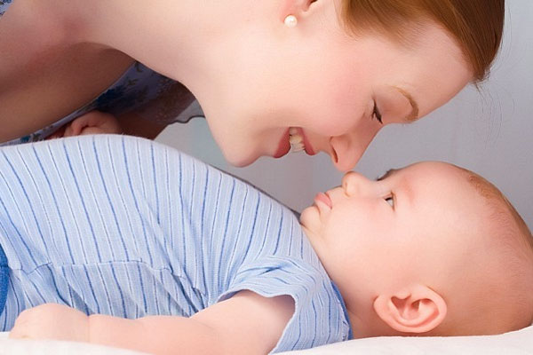 Bebek gelişim takvimi Bebek gelişim takvimi
